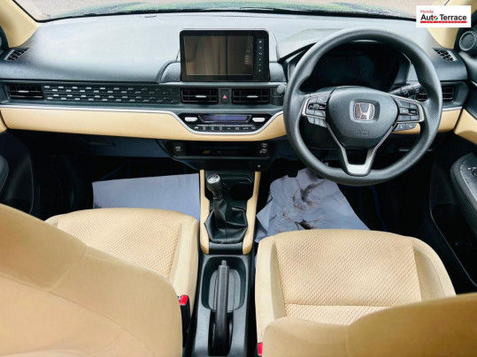 2025 Honda&nbsp;Amaze ZX