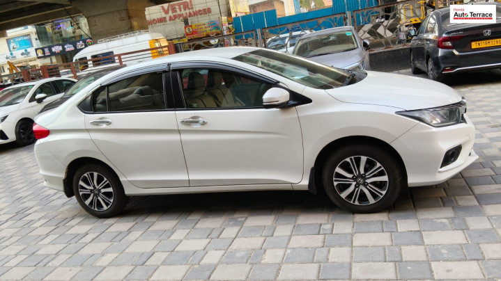 2022 Honda&nbsp;City 2020-2023 V MT