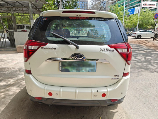 2018 Mahindra&nbsp;XUV500 W11 AT BSIV