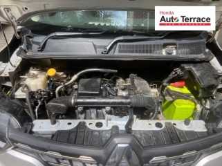 2019 Renault&nbsp;Triber RXT BSIV