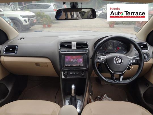 2016 Volkswagen&nbsp;Vento 1.2 TSI Highline AT