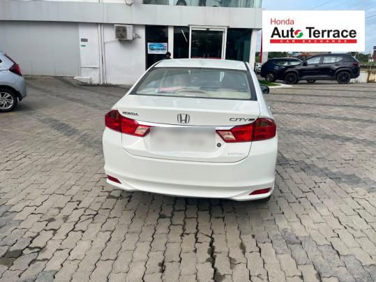 2015 Honda&nbsp;City 4th Generation i DTec V