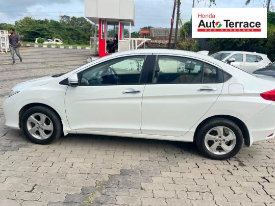 2015 Honda&nbsp;City 4th Generation i DTec V