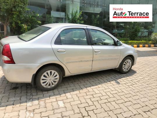2016 Toyota&nbsp;Platinum Etios V