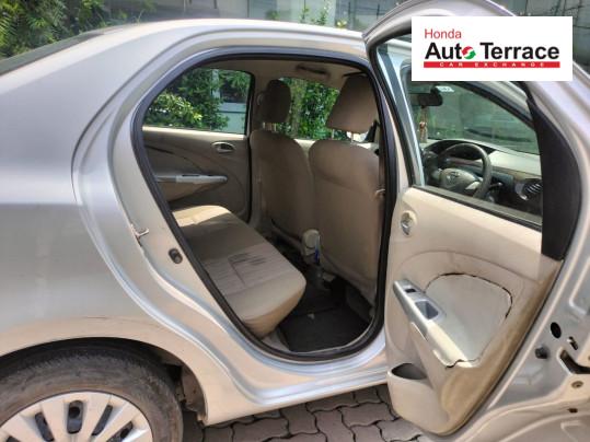 2016 Toyota&nbsp;Platinum Etios V