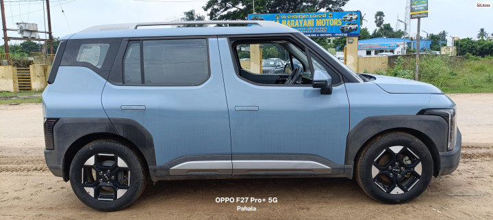 2025 Kia&nbsp;Carens Luxury Plus DCT