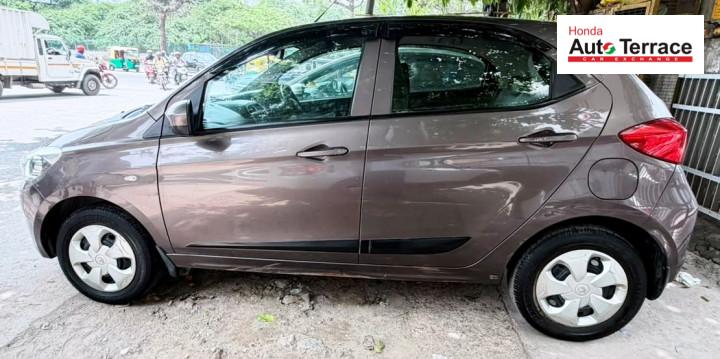 2017 Tata&nbsp;Tiago XT