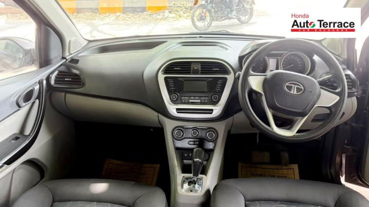 2017 Tata&nbsp;Tiago XT