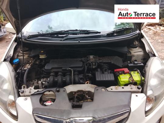 2013 Honda&nbsp;Brio VX AT