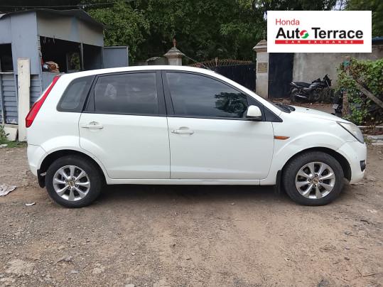 2010 Ford&nbsp;Figo 1.5D Titanium MT
