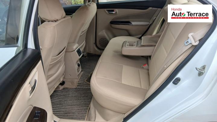 2017 Maruti&nbsp;Ciaz Zeta