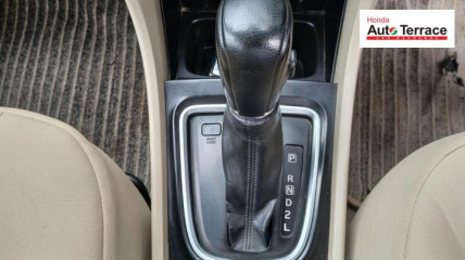 2017 Maruti&nbsp;Ciaz Zeta