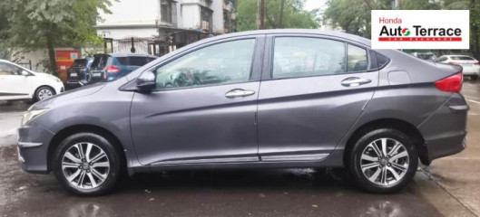 2017 Honda&nbsp;City 4th Generation V MT AVN