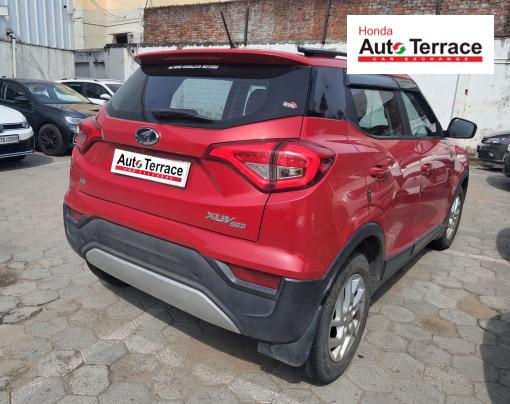 2022 Mahindra&nbsp;XUV300 W8