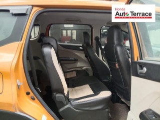 2022 Renault&nbsp;Triber RXZ BSIV