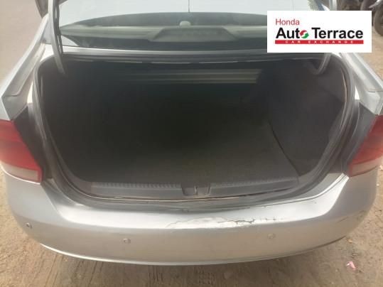 2011 Volkswagen&nbsp;Vento 1.6 Highline BSIV