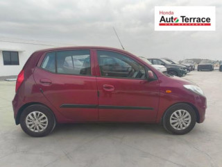 2015 Hyundai&nbsp;i10 Sportz 1.1L