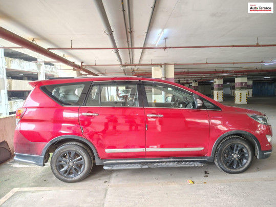 2017 Toyota&nbsp;Innova Crysta 2.8 AT Touring Sport BSIV