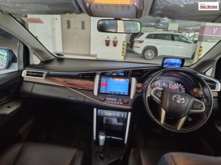 2017 Toyota&nbsp;Innova Crysta 2.8 AT Touring Sport BSIV