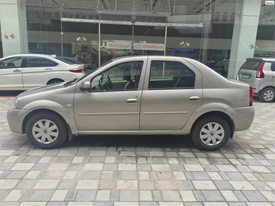 2011 Mahindra Renault&nbsp;Logan 1.5 DLX Diesel