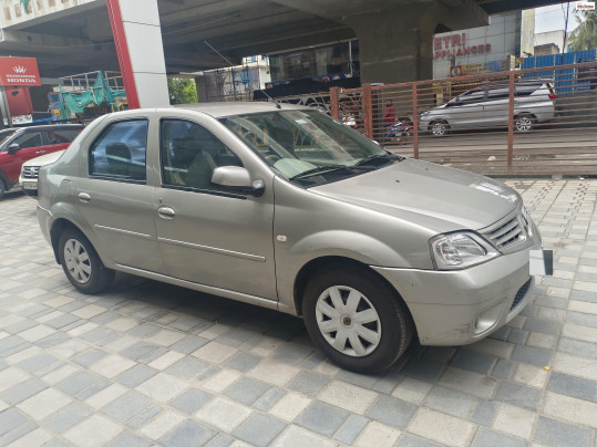 2011 Mahindra Renault&nbsp;Logan 1.5 DLX Diesel
