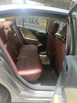 2015 Honda&nbsp;City 4th Generation V MT AVN