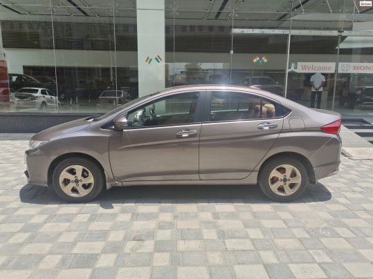 2015 Honda&nbsp;City 4th Generation V MT AVN