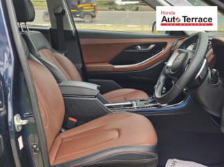 2024 Hyundai&nbsp;Alcazar Signature (O) 7-Seater Diesel AT