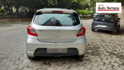 2018 Tata&nbsp;Tiago XT