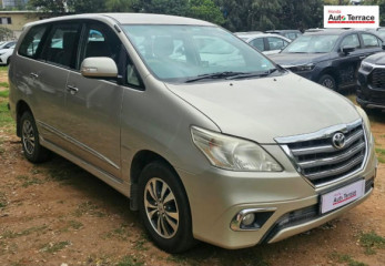 2015 Toyota&nbsp;Innova 2.5 E 7 STR