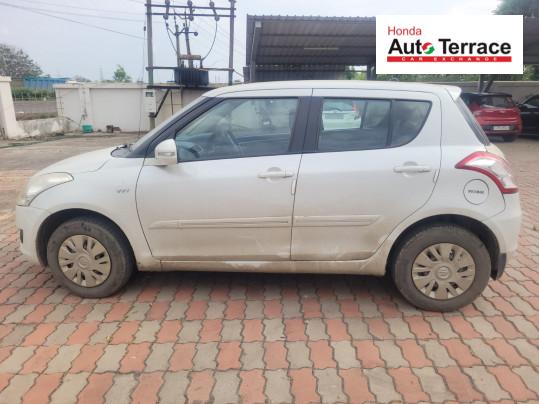 2013 Maruti&nbsp;Swift VXI