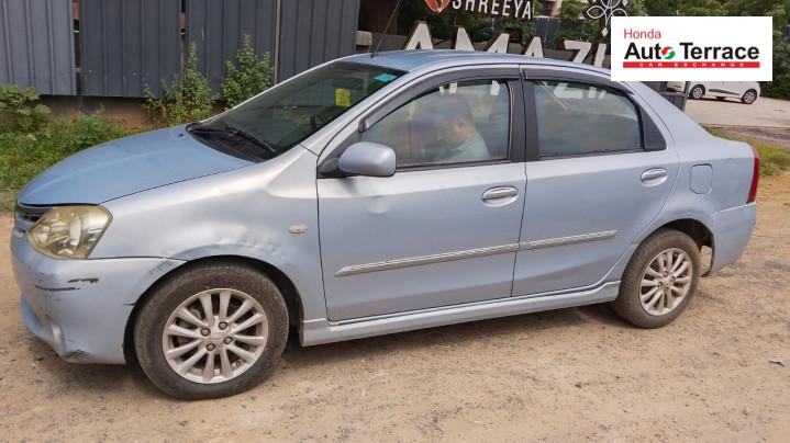 2011 Toyota&nbsp;Platinum Etios VX
