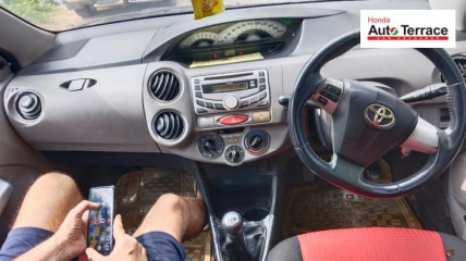 2011 Toyota&nbsp;Platinum Etios VX