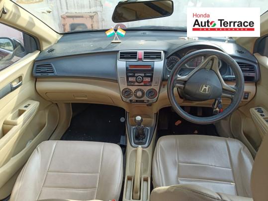 2012 Honda&nbsp;City 4th Generation 1.5 E MT