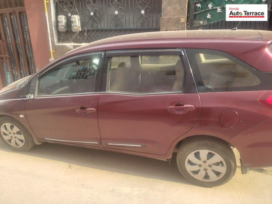 2015 Honda&nbsp;Mobilio S i-VTEC