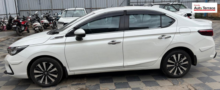 2023 Honda&nbsp;City Hybrid ZX CVT