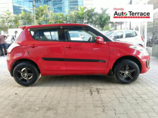2017 Maruti&nbsp;Swift VXI Optional