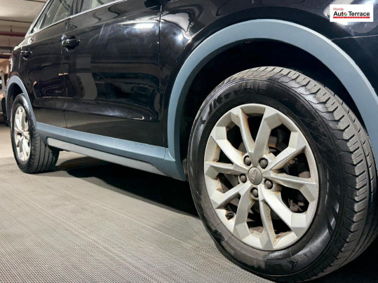 2016 Audi&nbsp;Q3 35 TDI Quattro Premium Plus