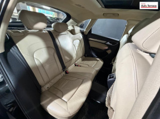 2016 Audi&nbsp;Q3 35 TDI Quattro Premium Plus