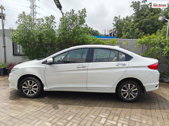 2022 Honda&nbsp;City 2020-2023 V MT