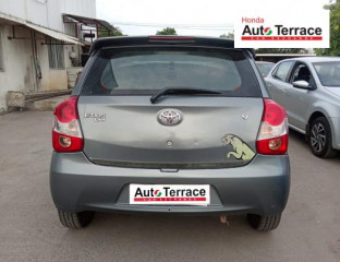 2015 Toyota&nbsp;Etios Liva V