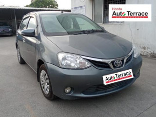 2015 Toyota&nbsp;Etios Liva V