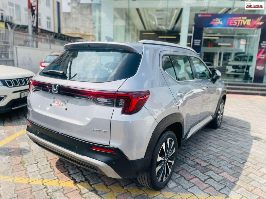 2025 Honda&nbsp;Elevate ZX