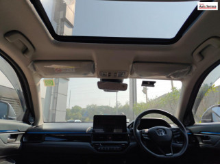 2025 Honda&nbsp;Elevate ZX Black Edition CVT